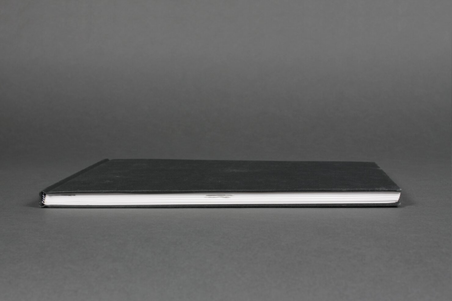 Matthieu Martin, artist book, graffiti, spray, spraypaint, street art, urban art, contemporary art, books